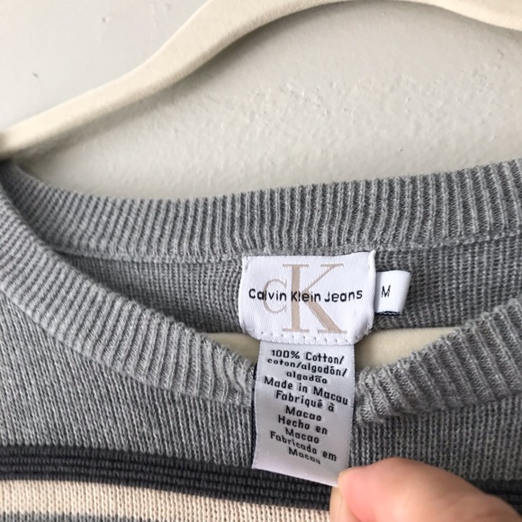 Calvin Klein Sweatshirt - Picture 6 of 7